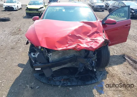 2018 Hyundai Elantra Sel из США, поврежденный, VIN 5NPD84LF5JH370690